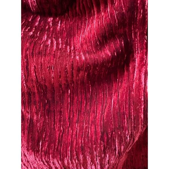 Naked wardrobe plush velvet boned crop top wine size extra large - Picture 7 of 7